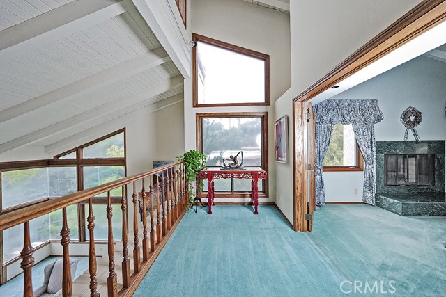 9752 Rangeview Drive, Santa Ana CA: https://media.crmls.org/medias/cb14fcf2-e69e-4dde-8241-043471802fda.jpg