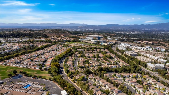 Detail Gallery Image 42 of 45 For 7 Plateau, Aliso Viejo,  CA 92656 - 3 Beds | 3 Baths