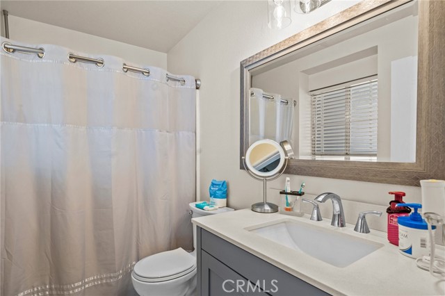 39427 Canyon Rim Circle, Temecula CA: https://media.crmls.org/medias/cb1627e1-2158-45ed-8b75-f7f688beb4eb.jpg