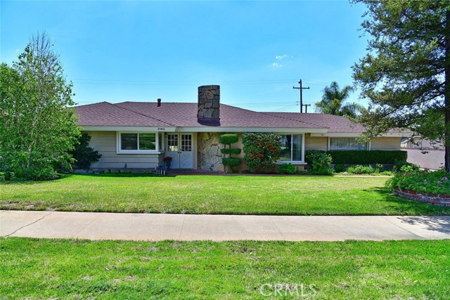 2142 E Redwood Dr, Glendora, CA 91741