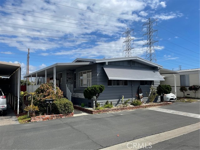 MLS# OC23049104
