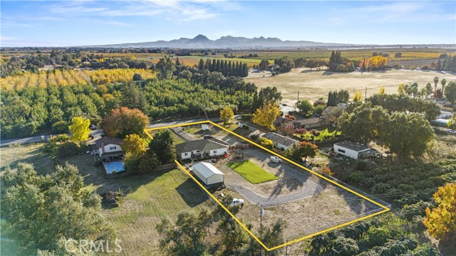 678 Colusa, Gridley CA: https://media.crmls.org/medias/cb177601-1db8-4acf-9385-83a898d0fb8d.jpg