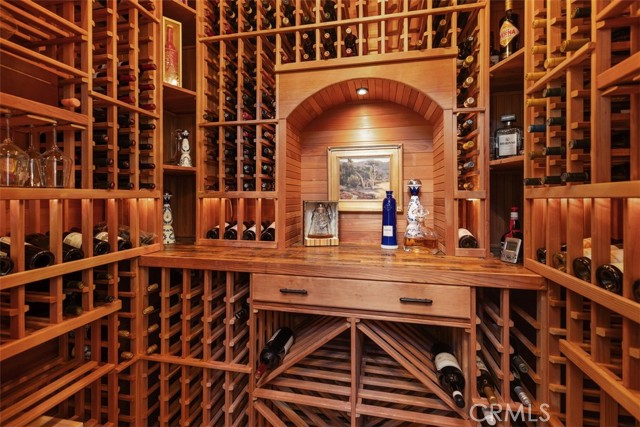 15 Long View Road, Coto de Caza CA: https://media.crmls.org/medias/cb17a50f-3530-4eb9-80a7-61989ad096f7.jpg