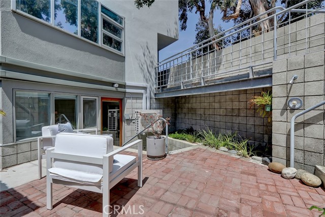 2318 Manhattan Avenue, Hermosa Beach, California 90254, 2 Bedrooms Bedrooms, ,2 BathroomsBathrooms,Residential,Sold,Manhattan,SB22091269