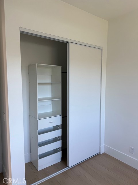 Detail Gallery Image 15 of 28 For 8546 Vanalden, Northridge,  CA 91324 - 2 Beds | 1 Baths