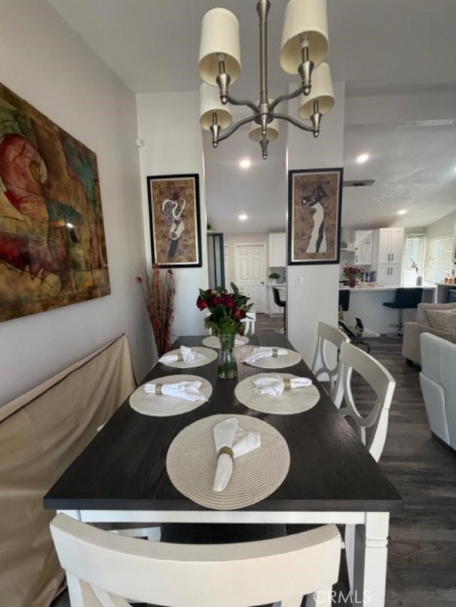 Detail Gallery Image 9 of 38 For 1056 Lullaby, Corona,  CA 92878 - 3 Beds | 2 Baths