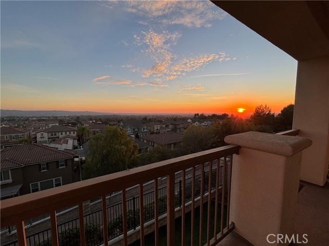 Detail Gallery Image 32 of 37 For 18170 Spyglass Hill, Yorba Linda,  CA 92886 - 4 Beds | 3 Baths