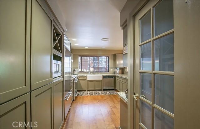 1709 Lassen Way, Pine Mountain Club CA: https://media.crmls.org/medias/cb1bba13-0670-4ed1-96c7-449740cfd635.jpg