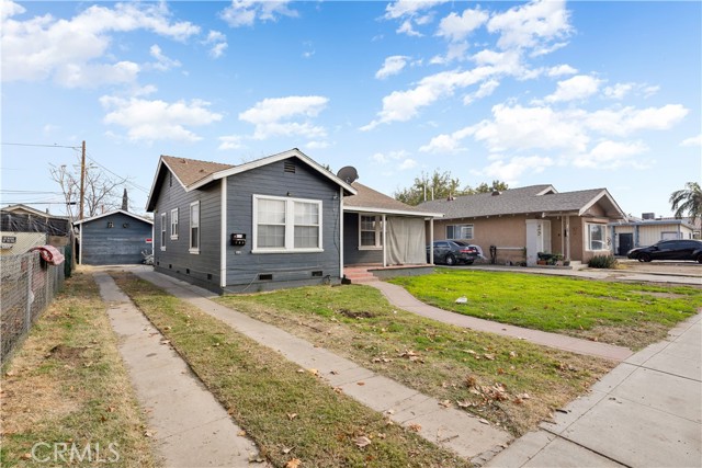 Detail Gallery Image 3 of 8 For 500 L St, Bakersfield,  CA 93304 - – Beds | – Baths