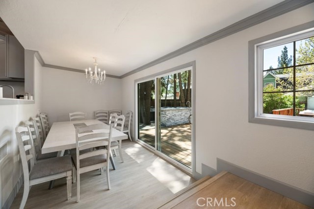 Detail Gallery Image 8 of 22 For 294 Santa Clara, Big Bear Lake,  CA 92315 - 3 Beds | 1/1 Baths