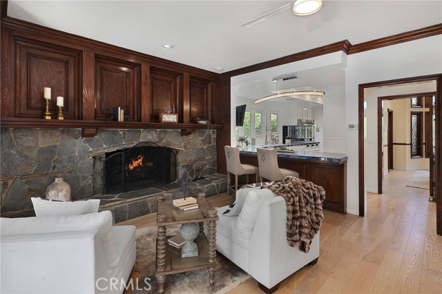 6137 Paseo La Vista, Woodland Hills CA: https://media.crmls.org/medias/cb1f6f55-5dbb-4b26-a456-6fc374273eca.jpg