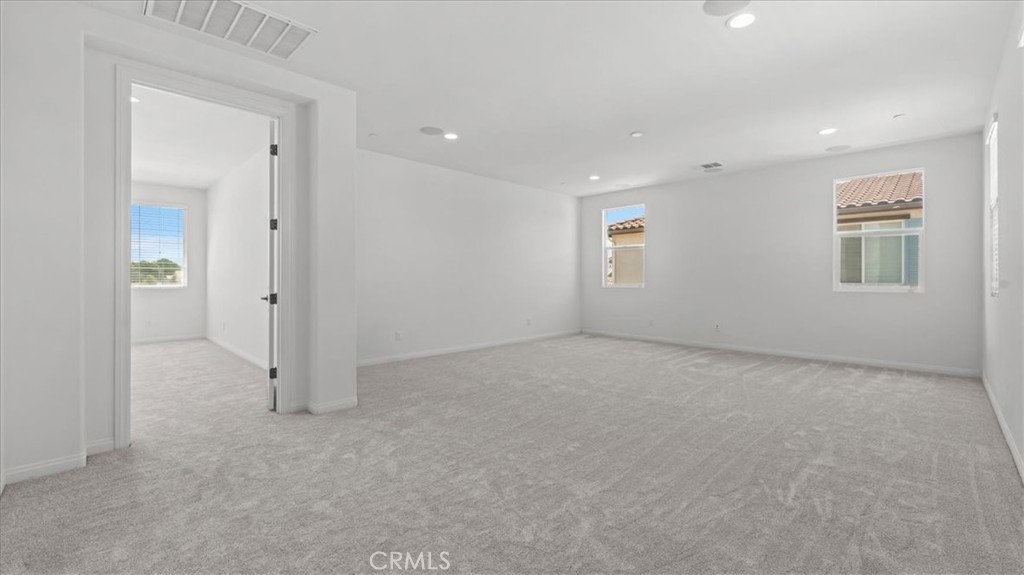 MLS #CV26136860 image #24