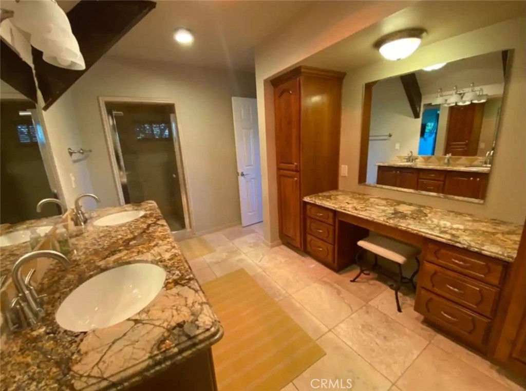 MLS #OC25131723 image #21