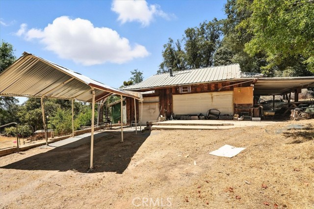 46467 Bissett Station Road, Oakhurst CA: https://media.crmls.org/medias/cb202601-d477-4b83-a797-950d87e99cd3.jpg