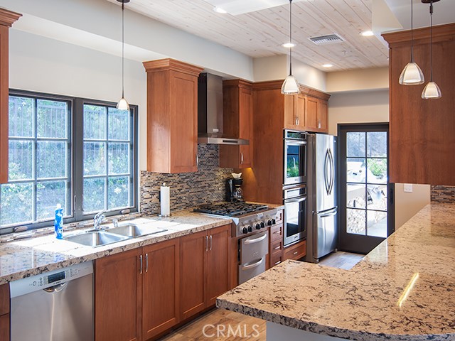 Detail Gallery Image 64 of 73 For 10 Cresta Del Sol, San Clemente,  CA 92673 - 6 Beds | 6/2 Baths