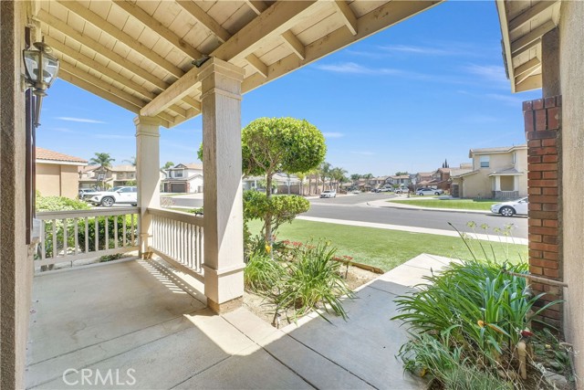 Detail Gallery Image 6 of 45 For 6981 Rivertrails Dr, Corona,  CA 91752 - 5 Beds | 3 Baths