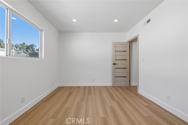 Detail Gallery Image 29 of 42 For 9502 via Salerno, Burbank,  CA 91504 - 2 Beds | 3 Baths