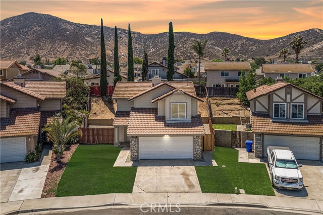 Detail Gallery Image 2 of 49 For 14791 Mountain High Dr, Fontana,  CA 92337 - 4 Beds | 2/1 Baths