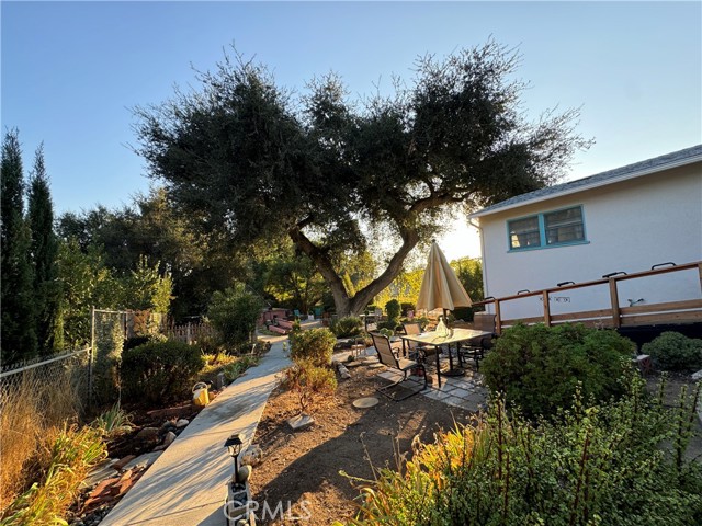 Detail Gallery Image 8 of 8 For 134 W Grandview Ave, Sierra Madre,  CA 91024 - 3 Beds | 2 Baths