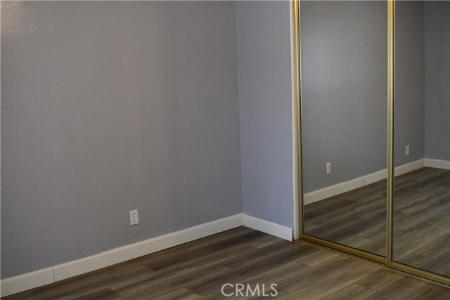 1956 Calle Arboleda, Hemet CA: https://media.crmls.org/medias/cb237233-41ec-4864-8b53-38ab136c3495.jpg