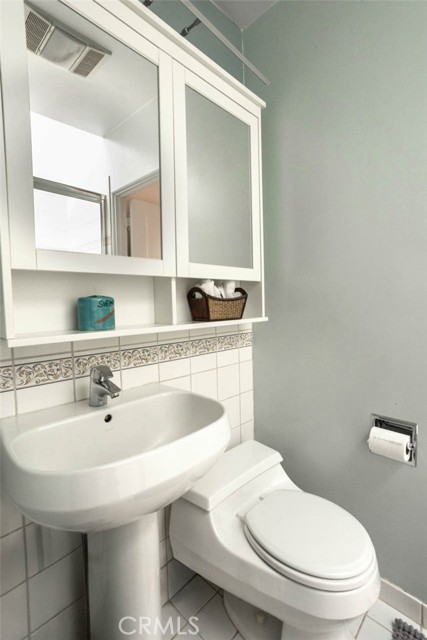 989 Coronado Drive, Glendale CA: https://media.crmls.org/medias/cb23ce18-09a9-4dbf-8cc1-ab86e98ed373.jpg