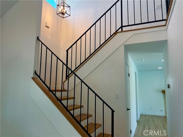 Detail Gallery Image 6 of 17 For 6105 N Walnut, San Bernardino,  CA 92407 - 3 Beds | 2/1 Baths