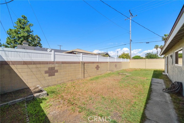 Detail Gallery Image 26 of 34 For 15001 Sussex Circle, Huntington Beach,  CA 92647 - 3 Beds | 2 Baths