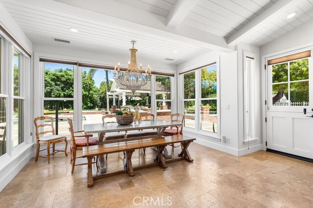 11581 Arroyo Avenue, North Tustin CA: https://media.crmls.org/medias/cb2630ef-4627-4696-8fc5-ea9930af67b2.jpg