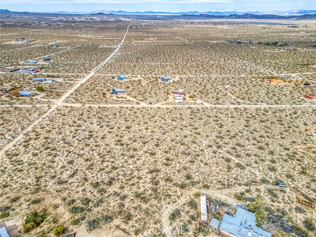 Detail Gallery Image 27 of 41 For 130 Rd Hollinger, Joshua Tree,  CA 92252 - – Beds | – Baths