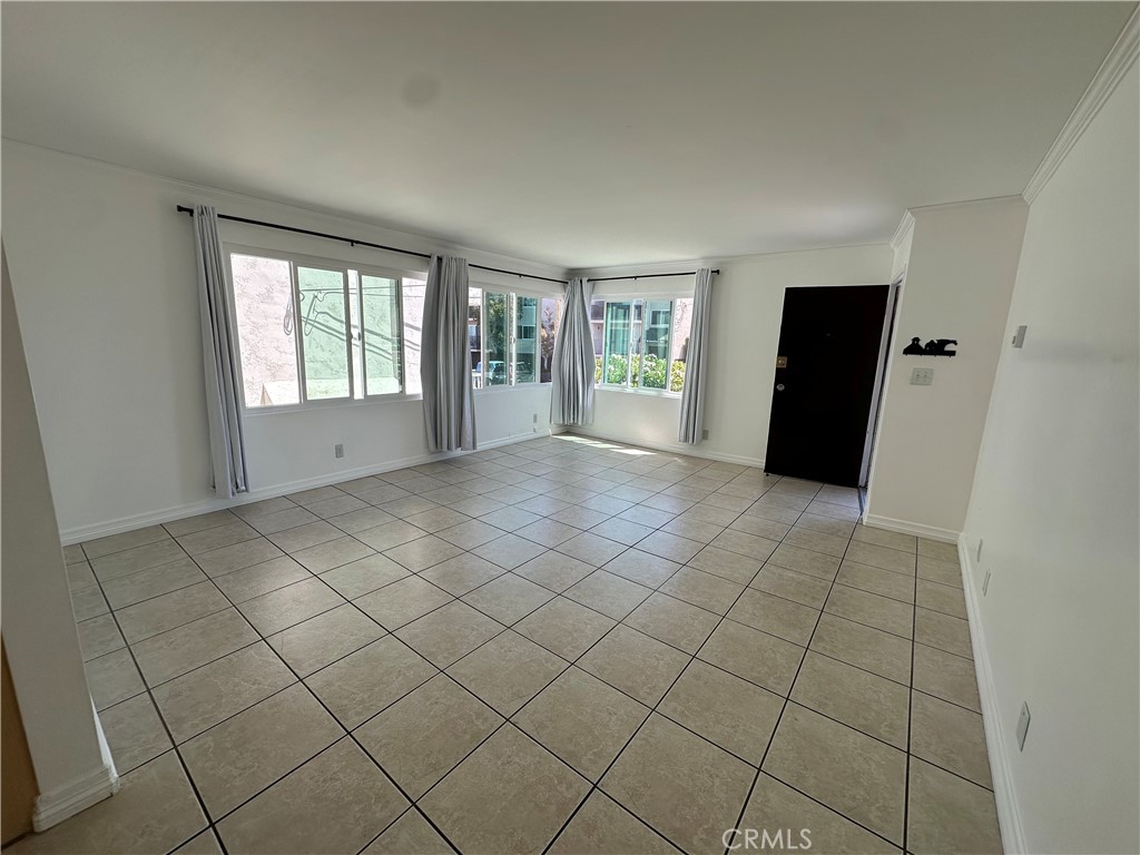 MLS #SB25167821 img 4