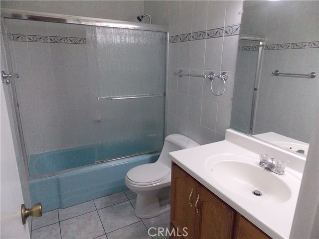 25276 Barton Road, Loma Linda CA: https://media.crmls.org/medias/cb266013-51a2-4c3c-8514-6c3c7acd851d.jpg