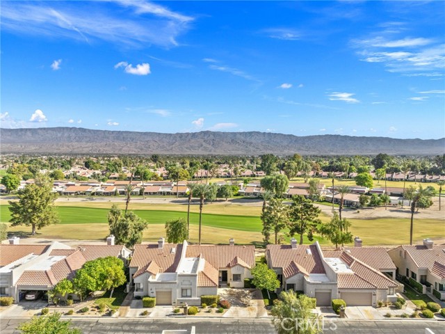 Detail Gallery Image 2 of 59 For 41927 Preston Trl, Palm Desert,  CA 92211 - 2 Beds | 2 Baths