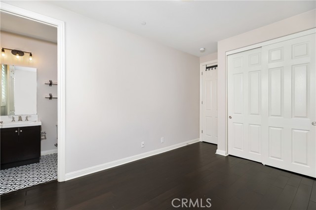 12 Starflower, Lake Forest CA: https://media.crmls.org/medias/cb272a64-7d5e-42cf-af82-563122a57918.jpg