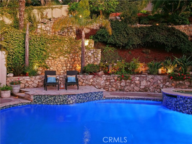 584 Via Almar, Palos Verdes Estates, California 90274, 3 Bedrooms Bedrooms, ,5 BathroomsBathrooms,Residential,Sold,Via Almar,PV21199085