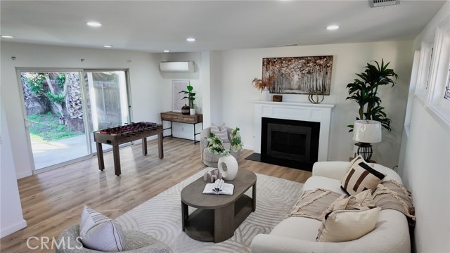 127 Las Tunas, Arcadia CA: https://media.crmls.org/medias/cb282de5-4a40-4dd0-9be3-965815335288.jpg