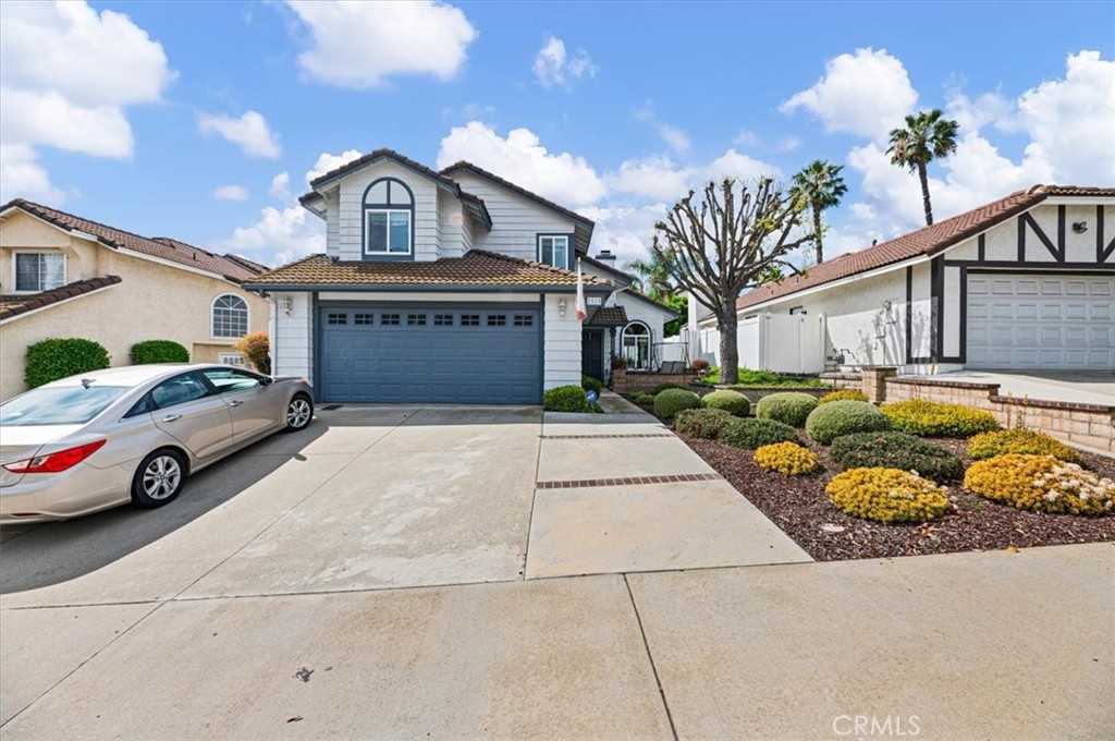 2525 Norte Vista