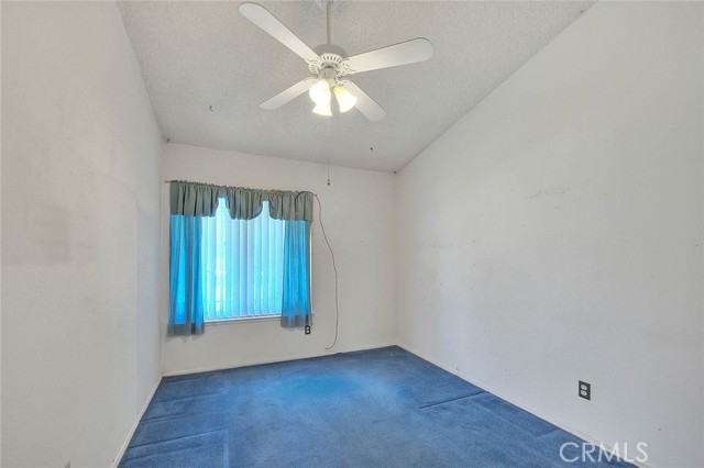 Detail Gallery Image 11 of 36 For 2325 N Milor Ave, Rialto,  CA 92377 - 3 Beds | 2 Baths