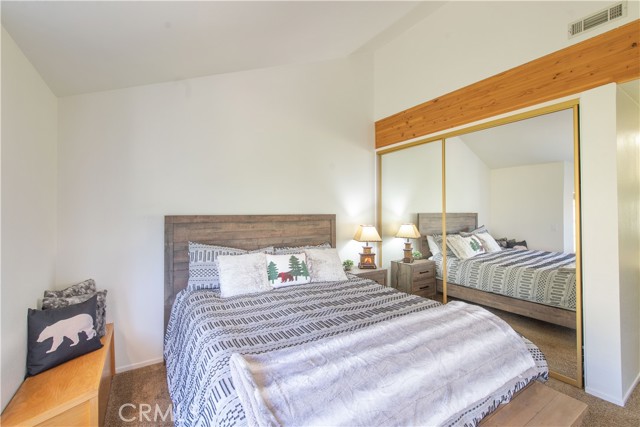 Detail Gallery Image 26 of 53 For 1377 Club View Dr #18,  Big Bear Lake,  CA 92315 - 3 Beds | 2/1 Baths