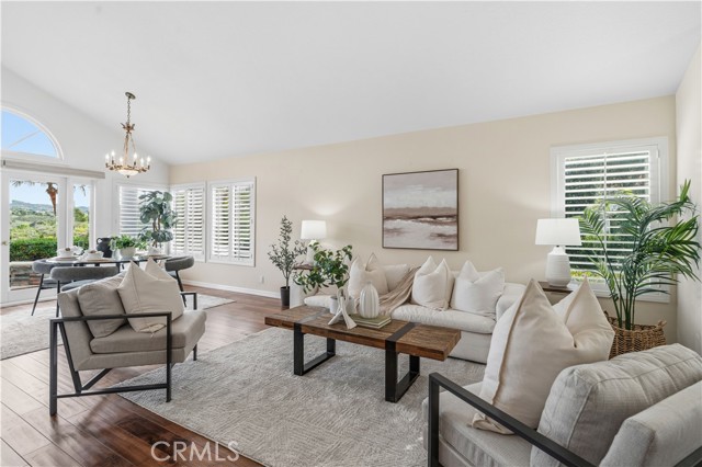 Detail Gallery Image 10 of 71 For 16 Baristo, Irvine,  CA 92612 - 3 Beds | 2/1 Baths