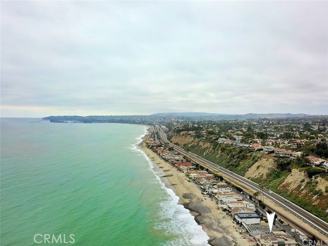 Detail Gallery Image 5 of 44 For 35325 Beach Rd, Dana Point,  CA 92624 - 4 Beds | 2/1 Baths