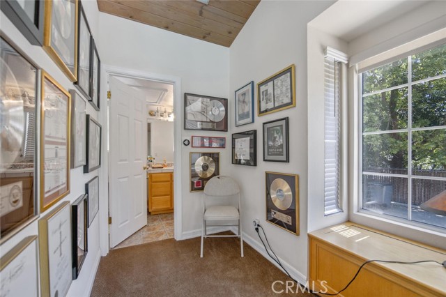 Image 42 of 55 For 15744 Beaver Run Road