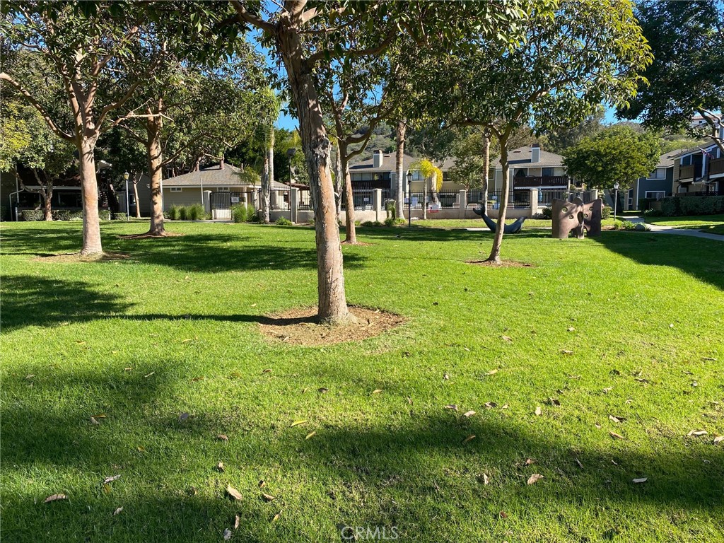 Cb2cc700 9231 4b25 987e E64d4381fed6