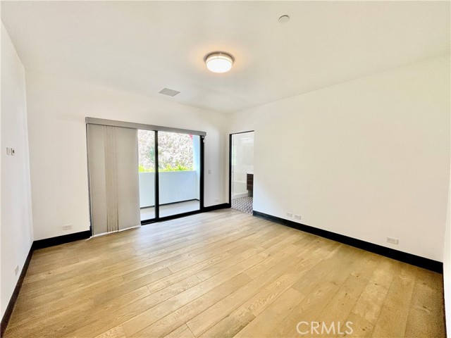 Detail Gallery Image 33 of 42 For 1319 Sunset Plaza Dr, Los Angeles,  CA 90069 - 4 Beds | 4/1 Baths