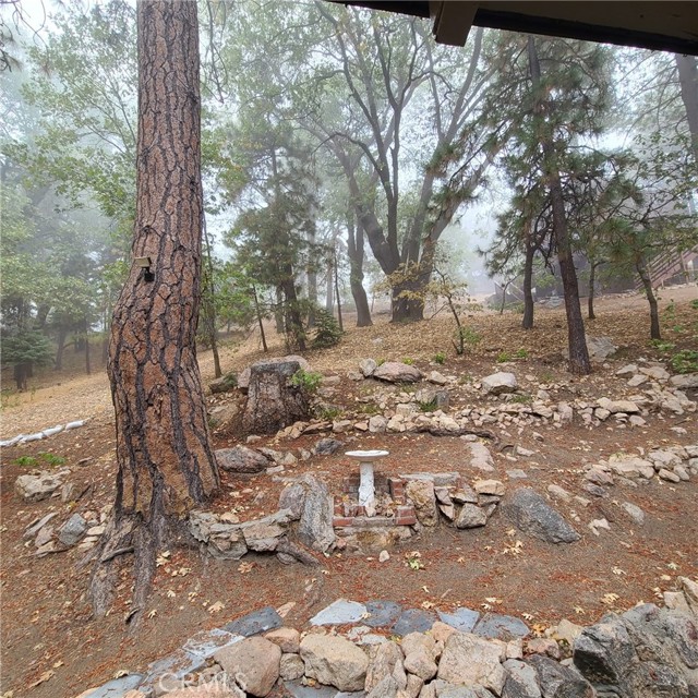 31662 Panorama Drive, Running Springs CA: https://media.crmls.org/medias/cb2e3211-8568-40dd-8156-1f759e5dc2cb.jpg