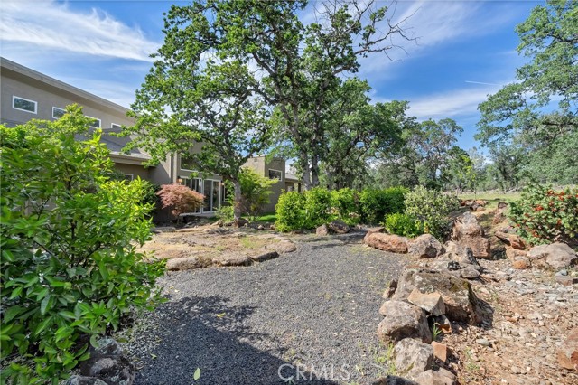 Detail Gallery Image 55 of 73 For 189 Indian Cliffs Drive, Chico,  CA 95973 - 3 Beds | 3/1 Baths