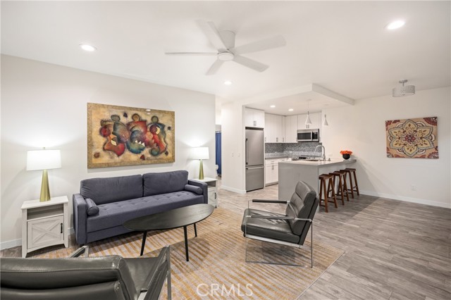 435 E Chuckwalla, Palm Springs CA: https://media.crmls.org/medias/cb2f16eb-fbf8-48dd-9d0d-5180485be457.jpg