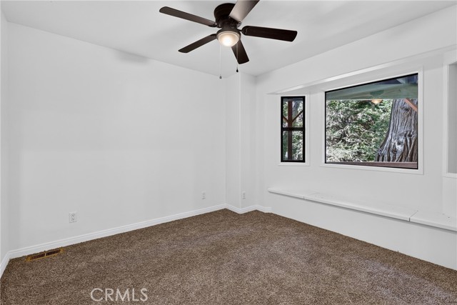279 S Cumberland, Lake Arrowhead, CA 92352