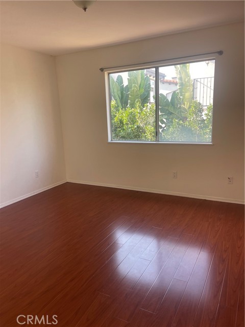 Detail Gallery Image 5 of 9 For 18229 Burin, Redondo Beach,  CA 90278 - 3 Beds | 2/1 Baths