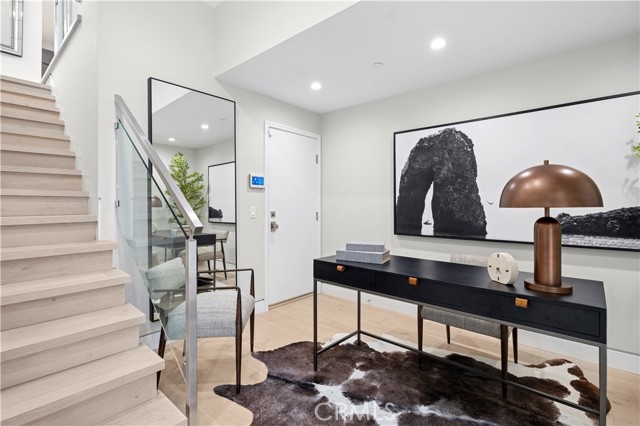 Detail Gallery Image 3 of 26 For 508 1/2 Acacia, Corona Del Mar,  CA 92625 - 2 Beds | 2/1 Baths