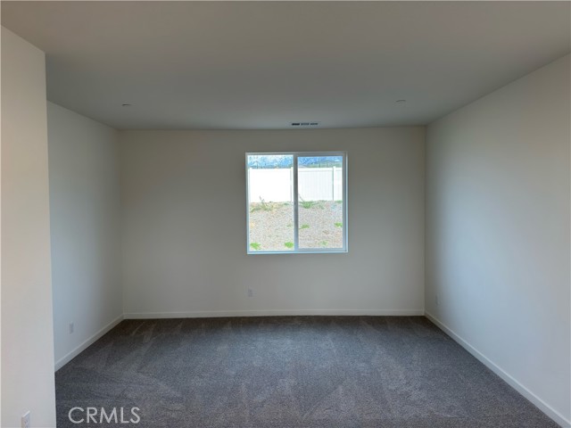 Detail Gallery Image 10 of 25 For 4233 Daisy Ln, Banning,  CA 92220 - 4 Beds | 3 Baths